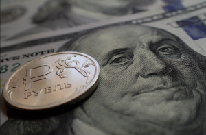 ING - В первом квартале 2020 года рубль упадёт до 64 за доллар.