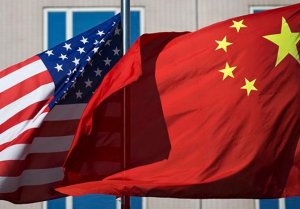 США запретили инвестировать в 59 китайских компаний: чем это грозит?
