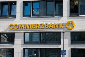 Вульф по Commerzbank