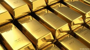 Правительство РФ готовится отменить налоги на золото. Хранить сбережения можно будет в слитках.