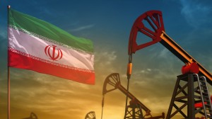 Санкции ограничивают продажи иранской нефти, но экспорт нефтепродуктов растет
