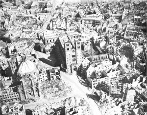 Без срока давности: как английская авиация уничтожила «город ста церквей»