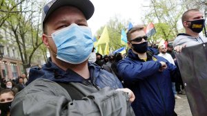 Сенат Франции усилит внимание к проблеме возрождения  неонацизма на Украине