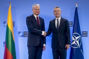 Все в НАТО: Литва поднимает планку расходов на фоне растущего госдолга