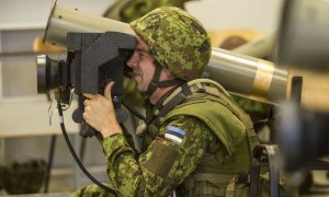 Вооружена и опасна: Эстония подсела  на «оружейную иглу»